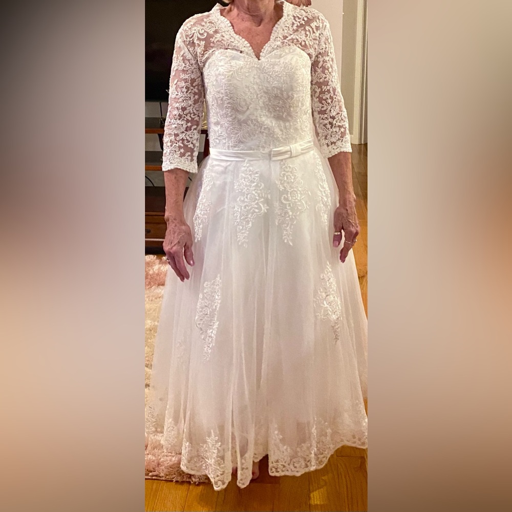 Wedding dress